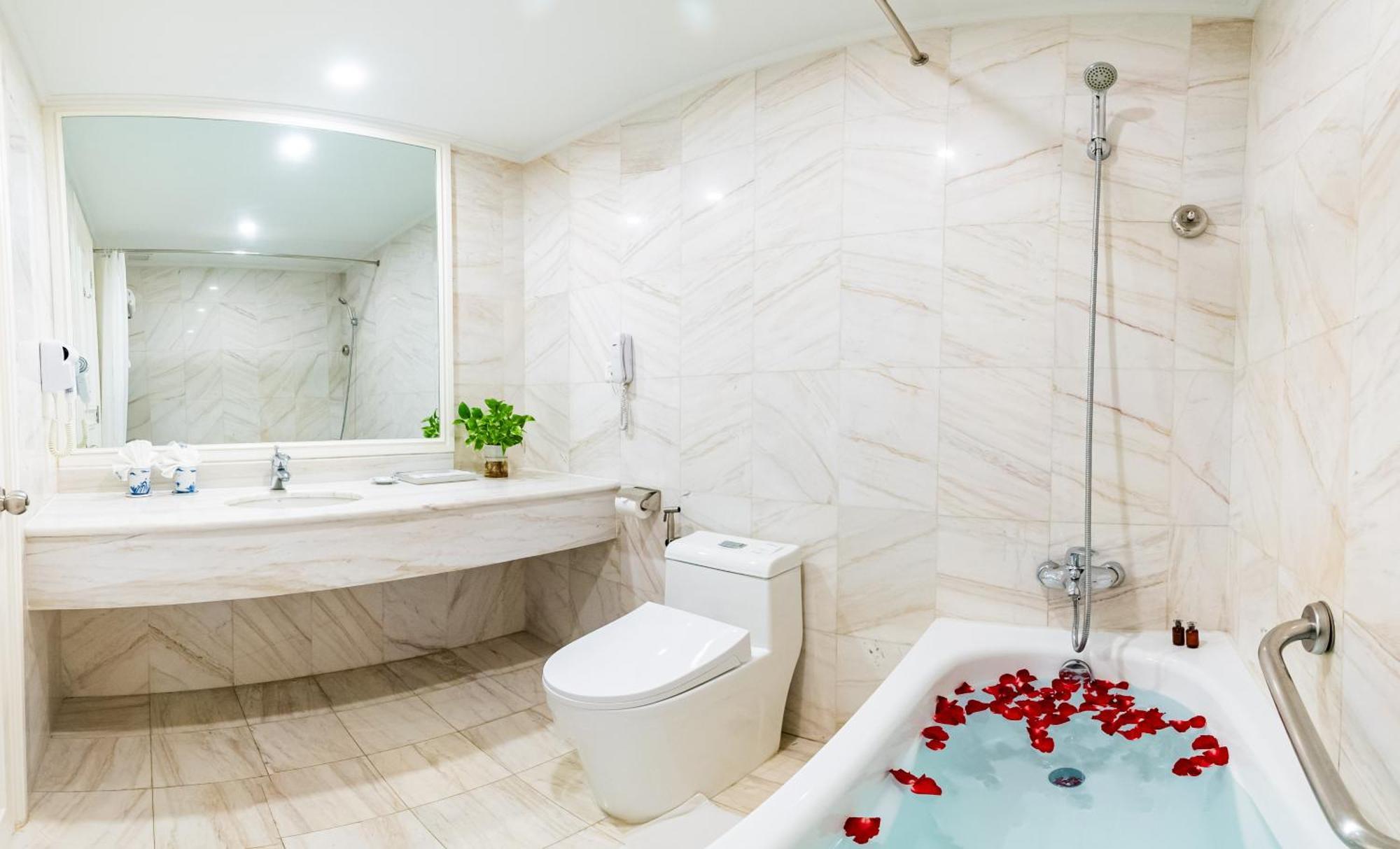 Ha Long Dream Hotel エクステリア 写真